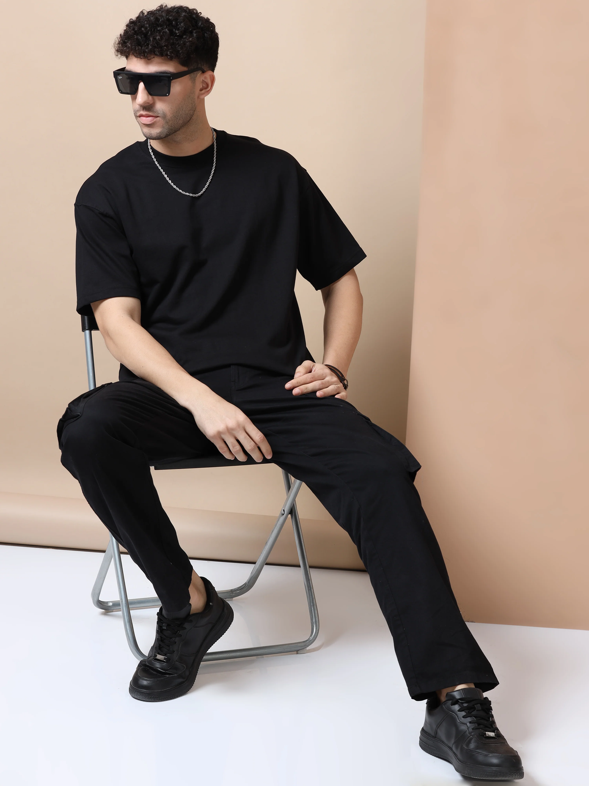 Essential Oversized Solid T-Shirt – Black