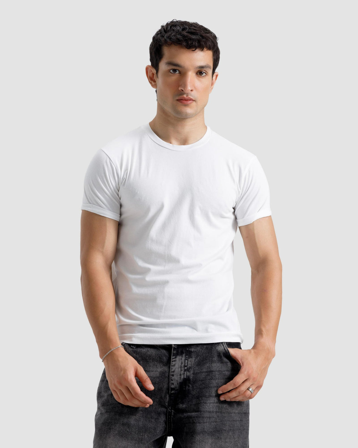 Essential Regular T-Shirt-WHITE