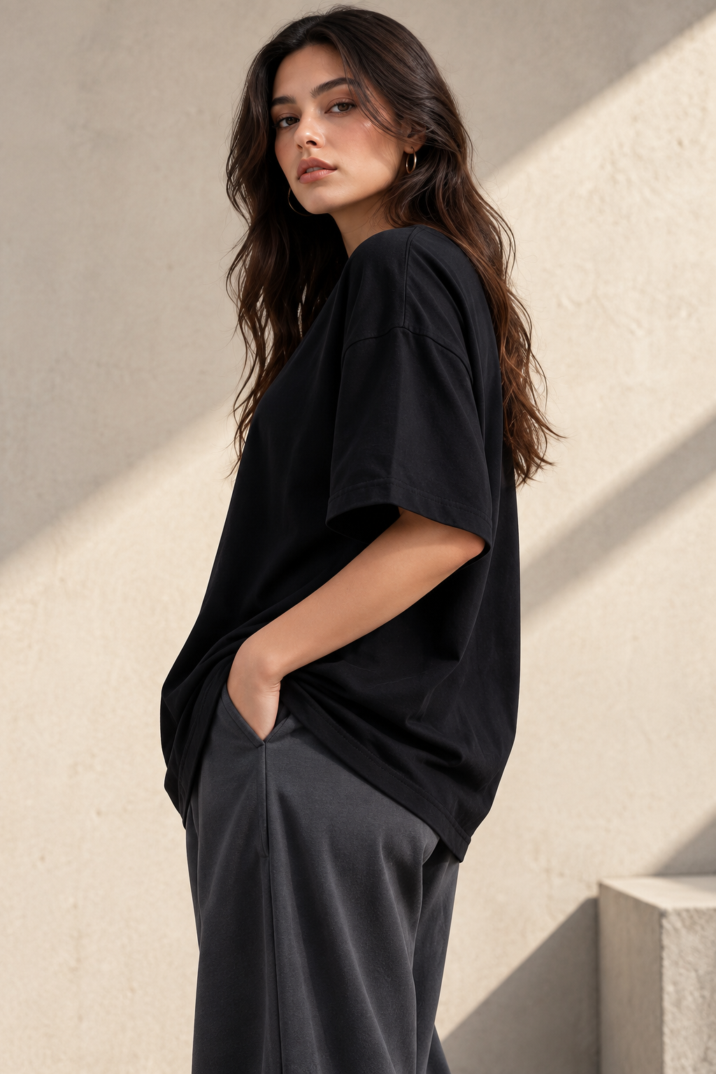 Essential Women's Oversized T-Shirt – Black